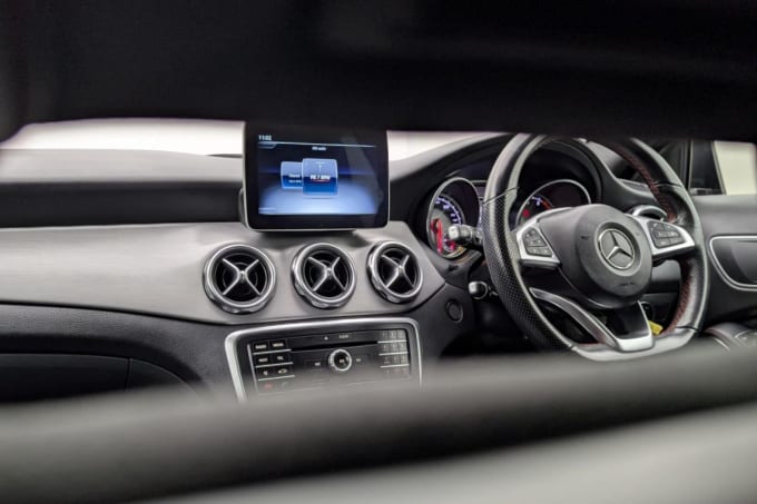 2025 Mercedes-benz Gla