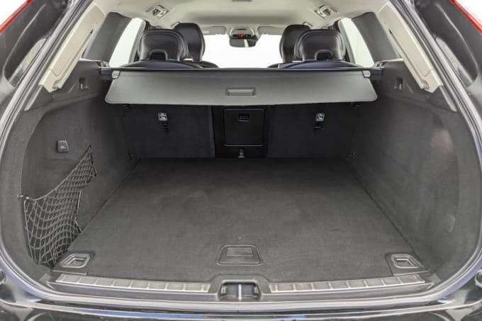 2025 Volvo Xc60