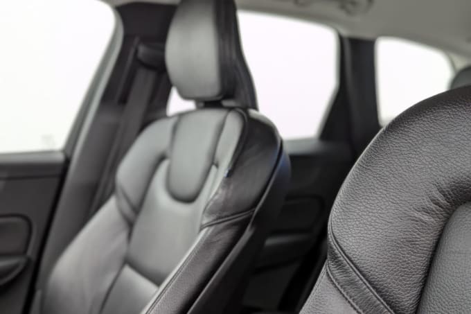2025 Volvo Xc60