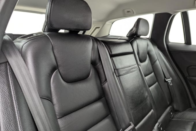 2018 Volvo V60