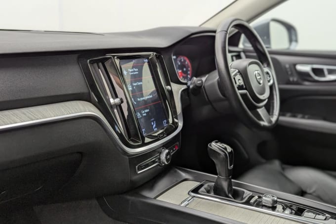 2018 Volvo V60