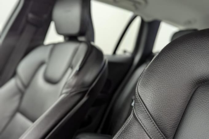 2018 Volvo V60