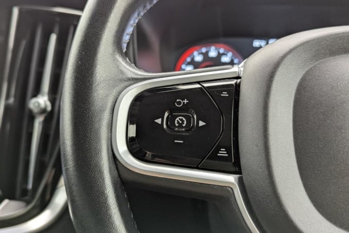 2018 Volvo V60