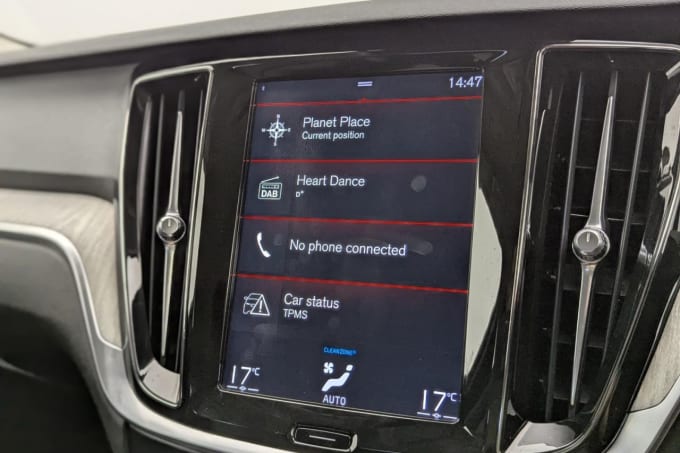 2018 Volvo V60