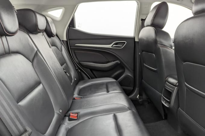 2025 Mg Mg Zs