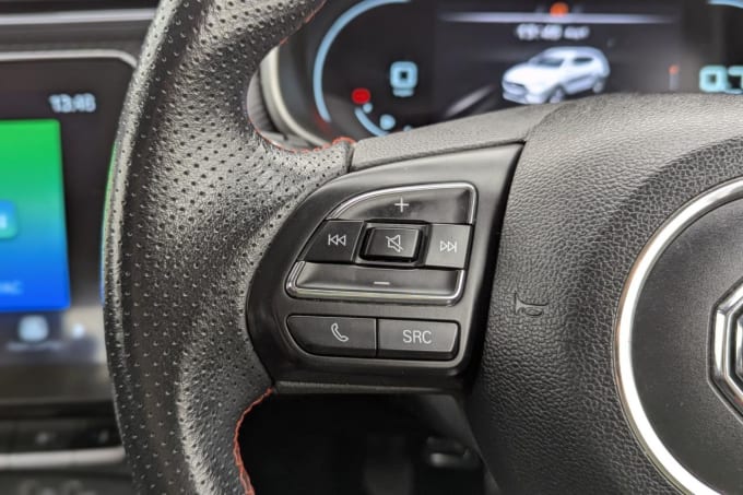 2025 Mg Mg Zs