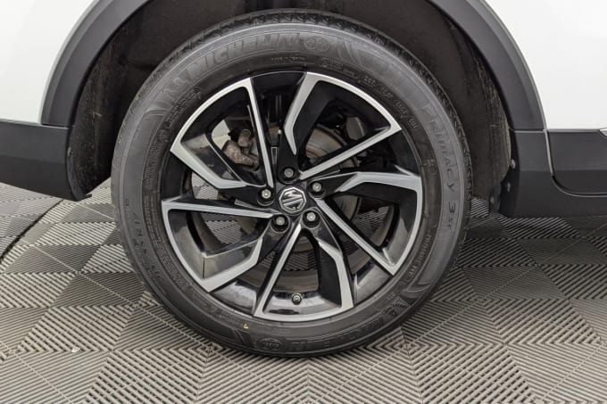 2025 Mg Mg Zs