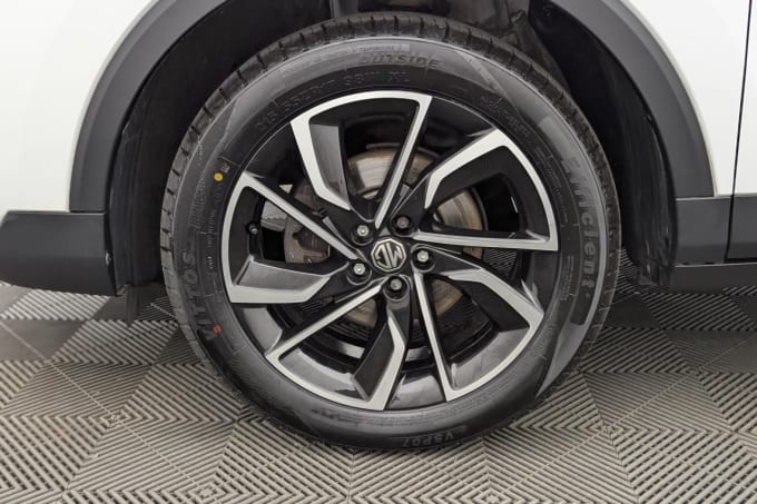 2025 Mg Mg Zs
