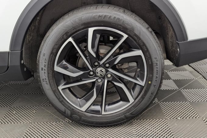 2025 Mg Mg Zs