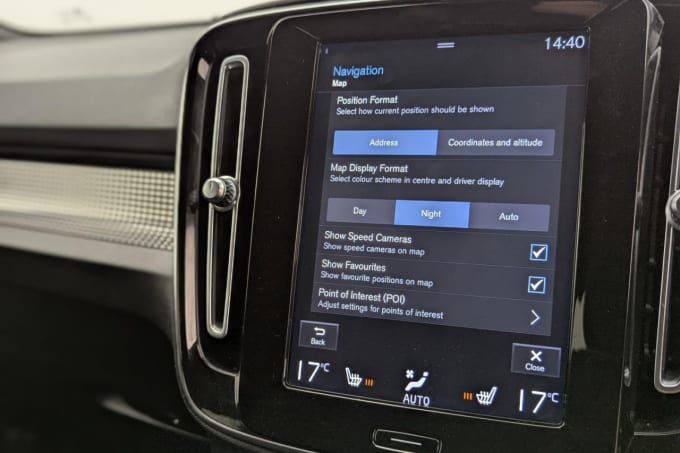 2025 Volvo Xc40