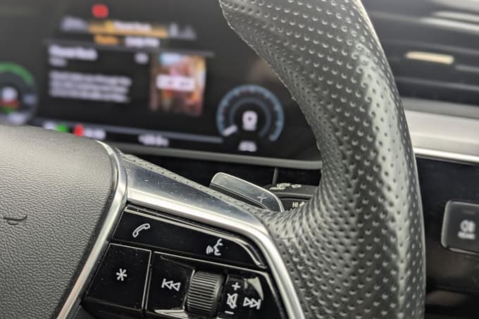 2025 Audi E-tron