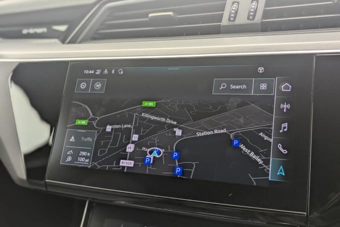 2025 Audi E-tron