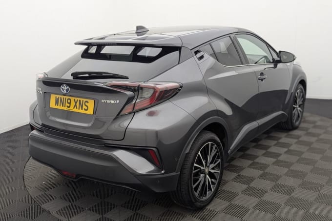2025 Toyota C-hr
