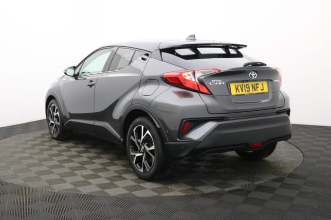 2025 Toyota C-hr
