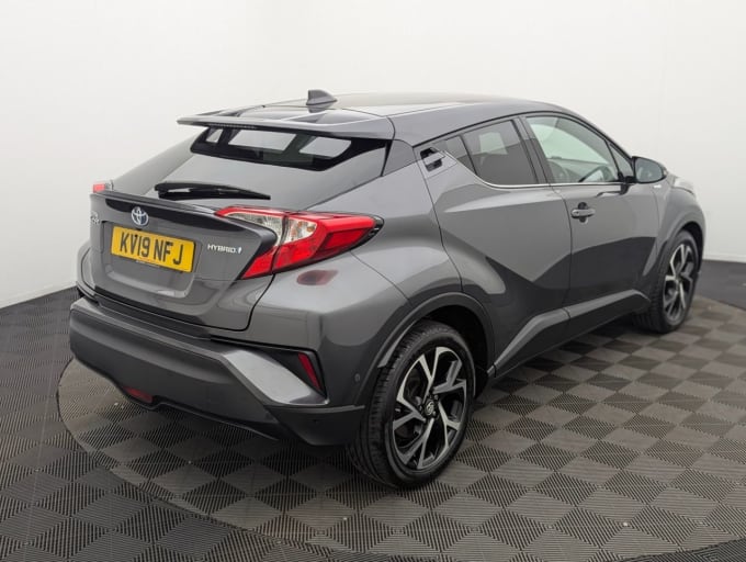 2025 Toyota C-hr