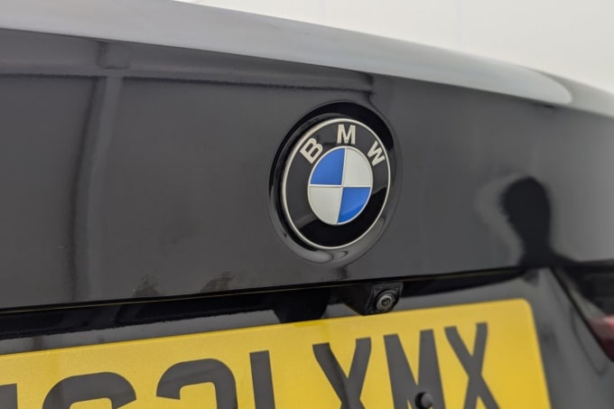 2025 BMW 3 Series