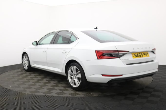 2025 Skoda Superb