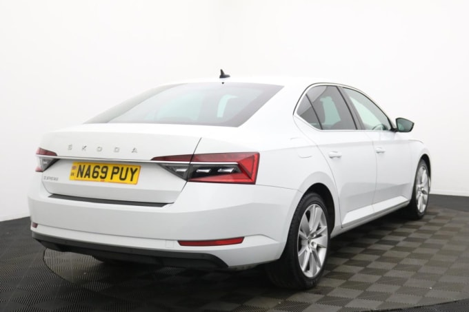2025 Skoda Superb