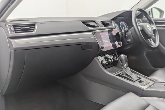 2025 Skoda Superb