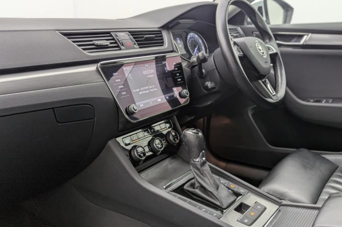2025 Skoda Superb