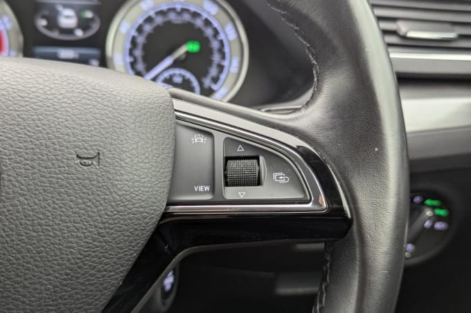 2025 Skoda Superb