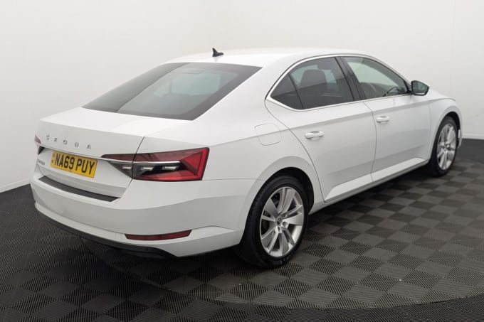 2025 Skoda Superb