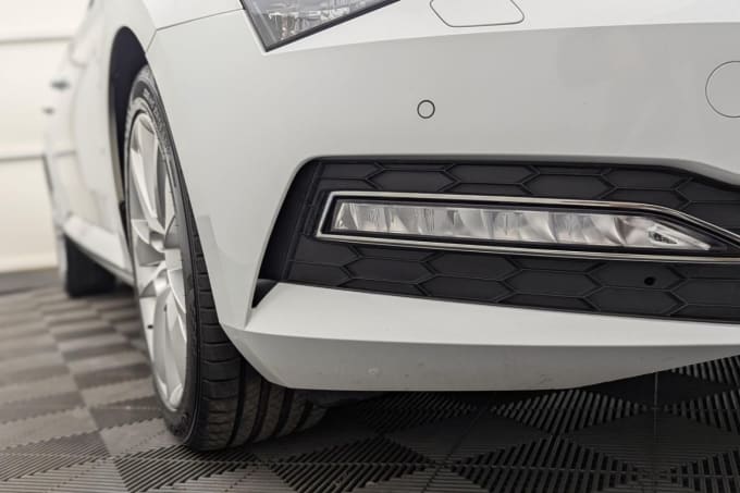 2025 Skoda Superb