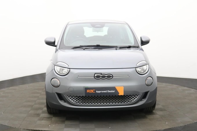 2025 Fiat 500e