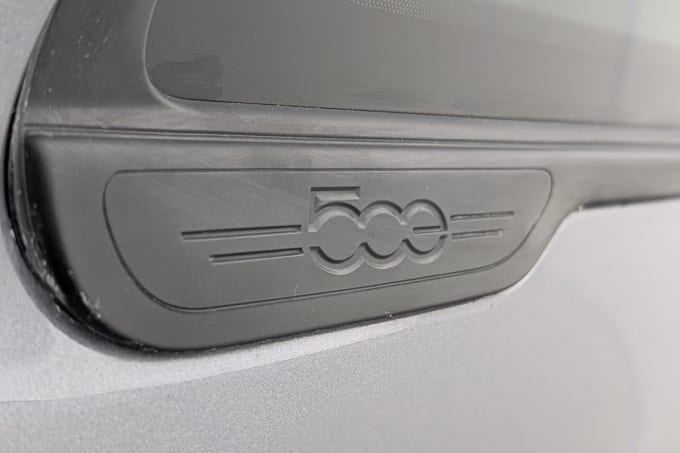 2025 Fiat 500e