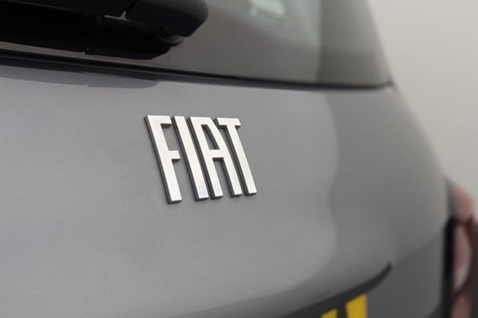 2025 Fiat 500e