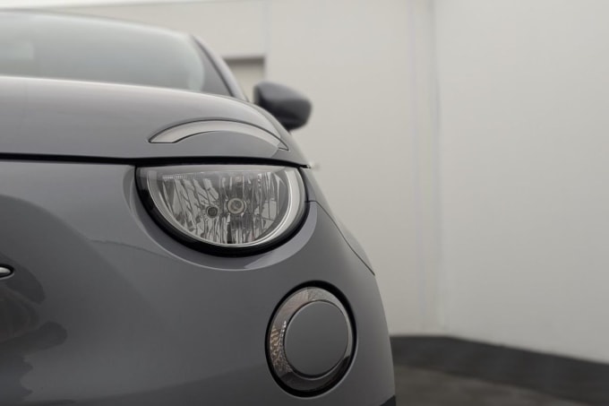 2025 Fiat 500e