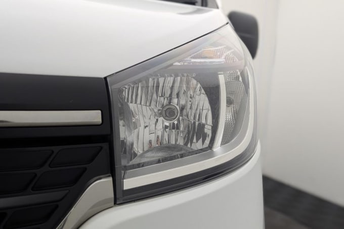 2025 Renault Trafic