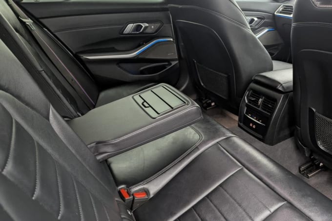 2025 BMW 3 Series