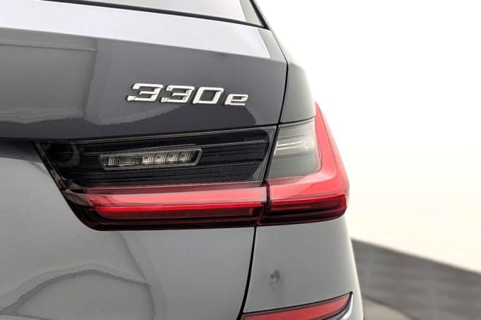 2025 BMW 3 Series