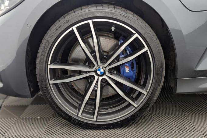 2025 BMW 3 Series
