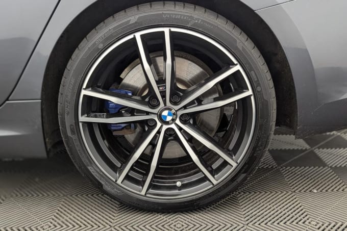 2025 BMW 3 Series