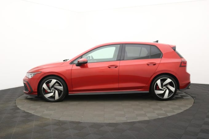 2025 Volkswagen Golf