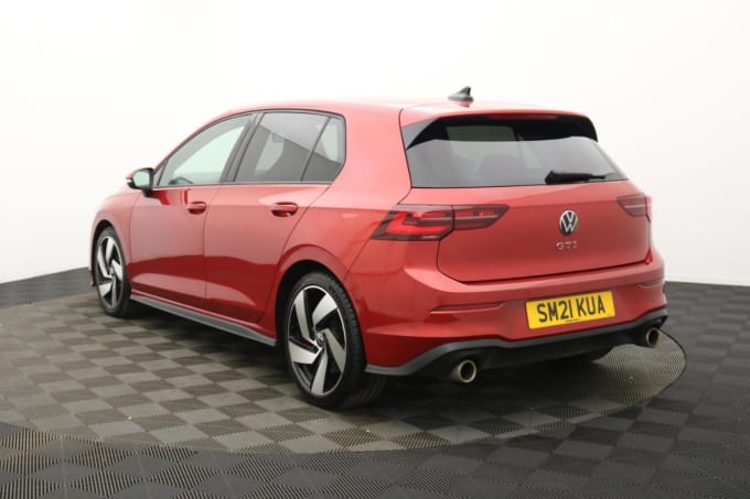 2025 Volkswagen Golf