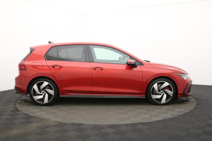 2025 Volkswagen Golf