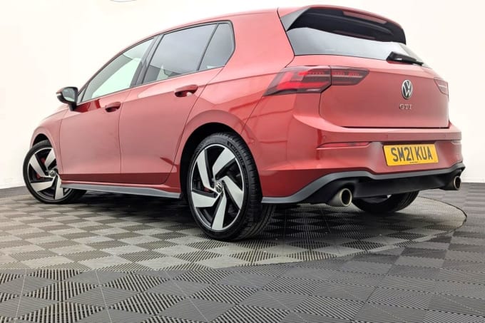 2025 Volkswagen Golf