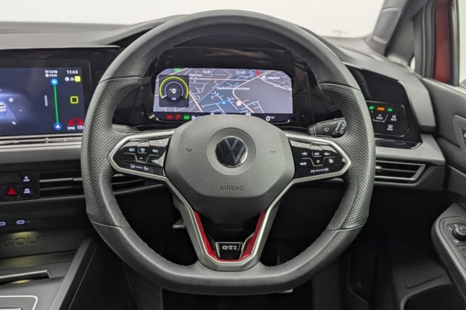 2025 Volkswagen Golf