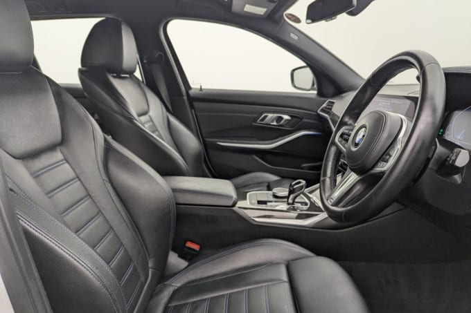 2025 BMW 3 Series