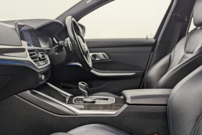 2025 BMW 3 Series