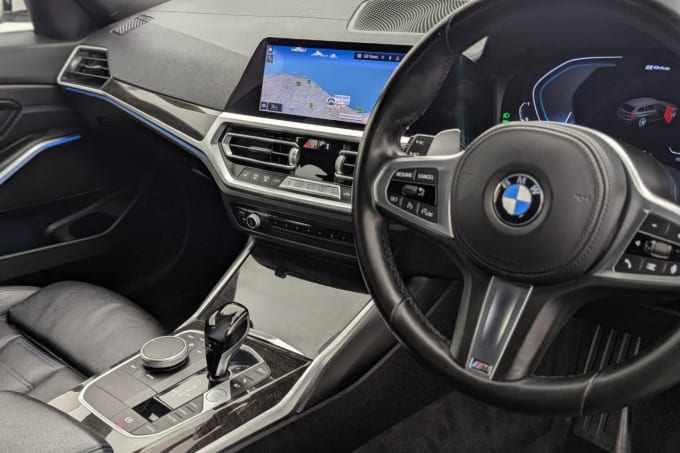 2025 BMW 3 Series