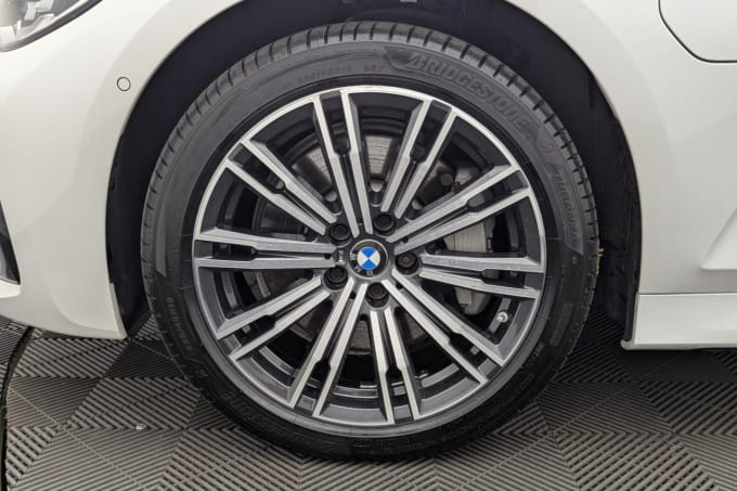 2025 BMW 3 Series