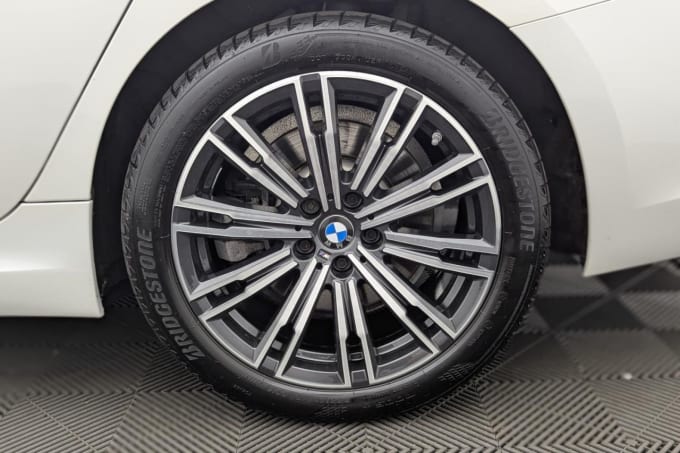 2025 BMW 3 Series