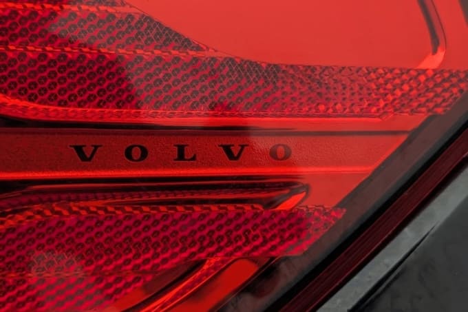 2025 Volvo Xc40