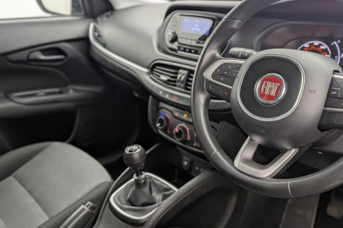 2025 Fiat Tipo