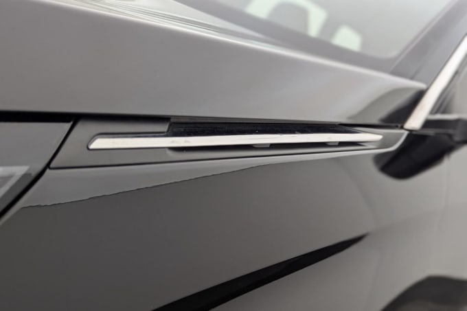 2025 Peugeot 5008