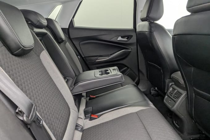 2025 Vauxhall Grandland X